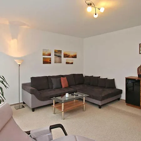 Daire 1 Bedroom Nice In Waren Mueritz *