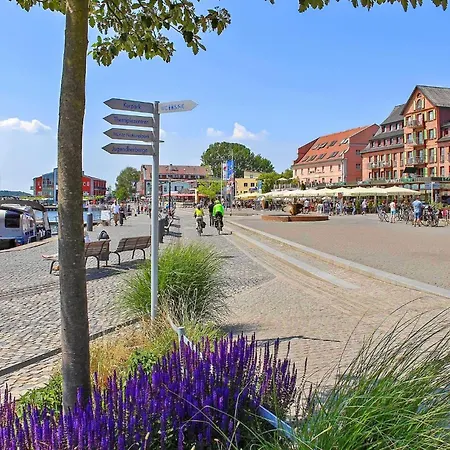 Daire 1 Bedroom Nice In Waren Mueritz